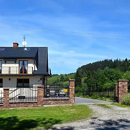 Trybszanka Bed & Breakfast 3*