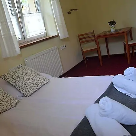 Bed & Breakfast Trybszanka 3*