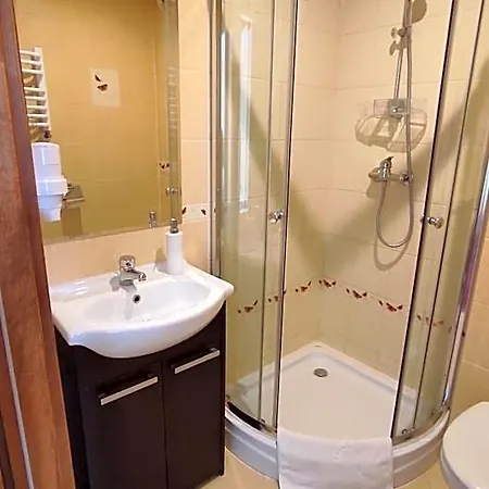 Bed & Breakfast Trybszanka 3*