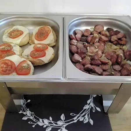 Bed & Breakfast Trybszanka 3*