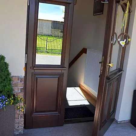Bed & Breakfast Trybszanka 3*