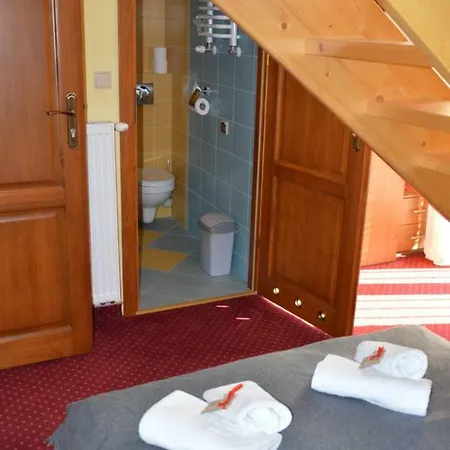 Bed & Breakfast Trybszanka 3*