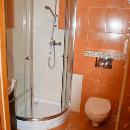 Bed & Breakfast Trybszanka 3*