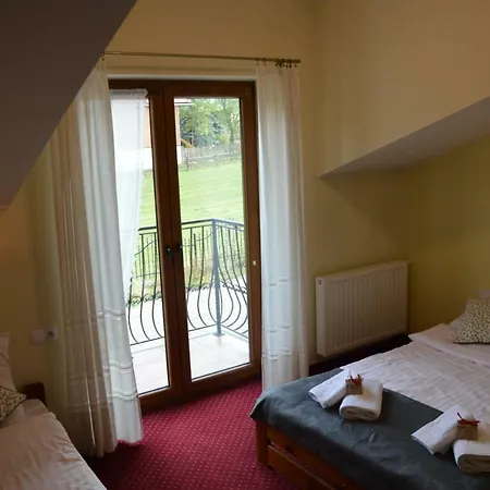 Bed & Breakfast Trybszanka 3*