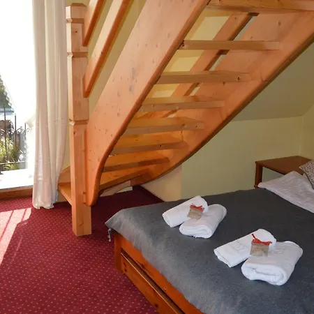 Trybszanka Bed & Breakfast